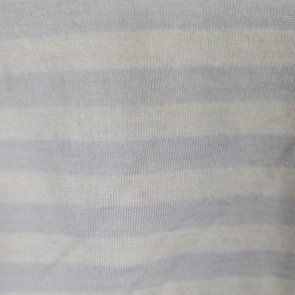 Patagonia Women's Merino 3 Midweight Zip-Neck top in a striped pattern. - Picture 7 of 9